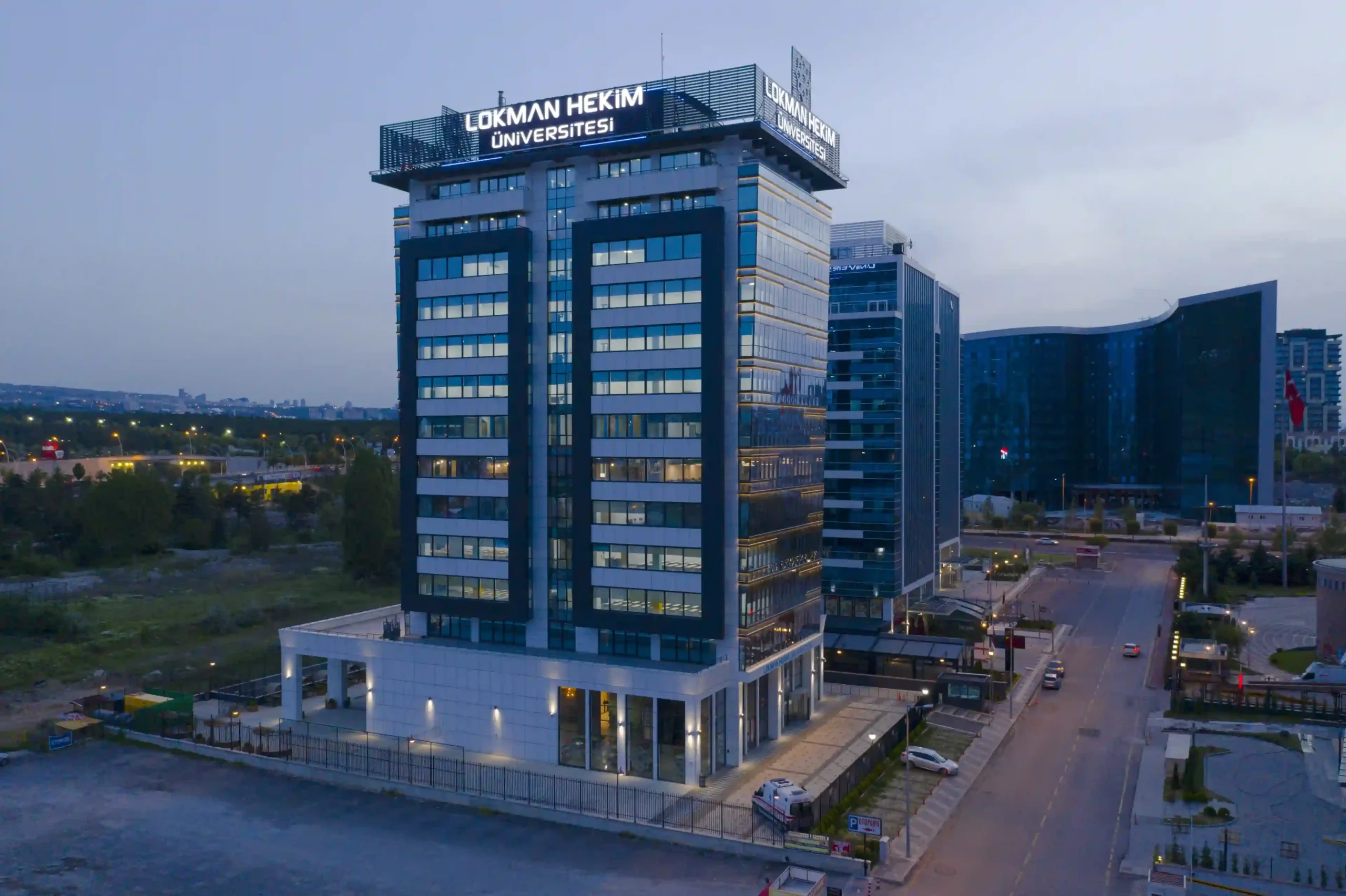 Lokman Hekim Universiteti