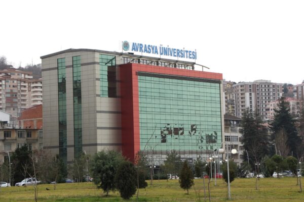 Avrasya Universitet