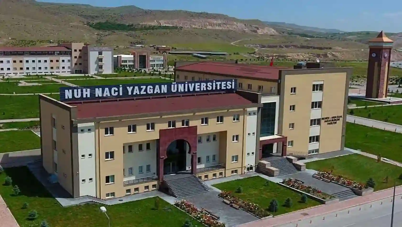 Nuh Naci Yazgan Universiteti – Kayseridə Müasir Özəl Universitet