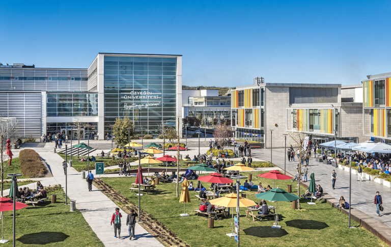 Özyeğin Universiteti – İstanbulda İnnovativ Təhsil
